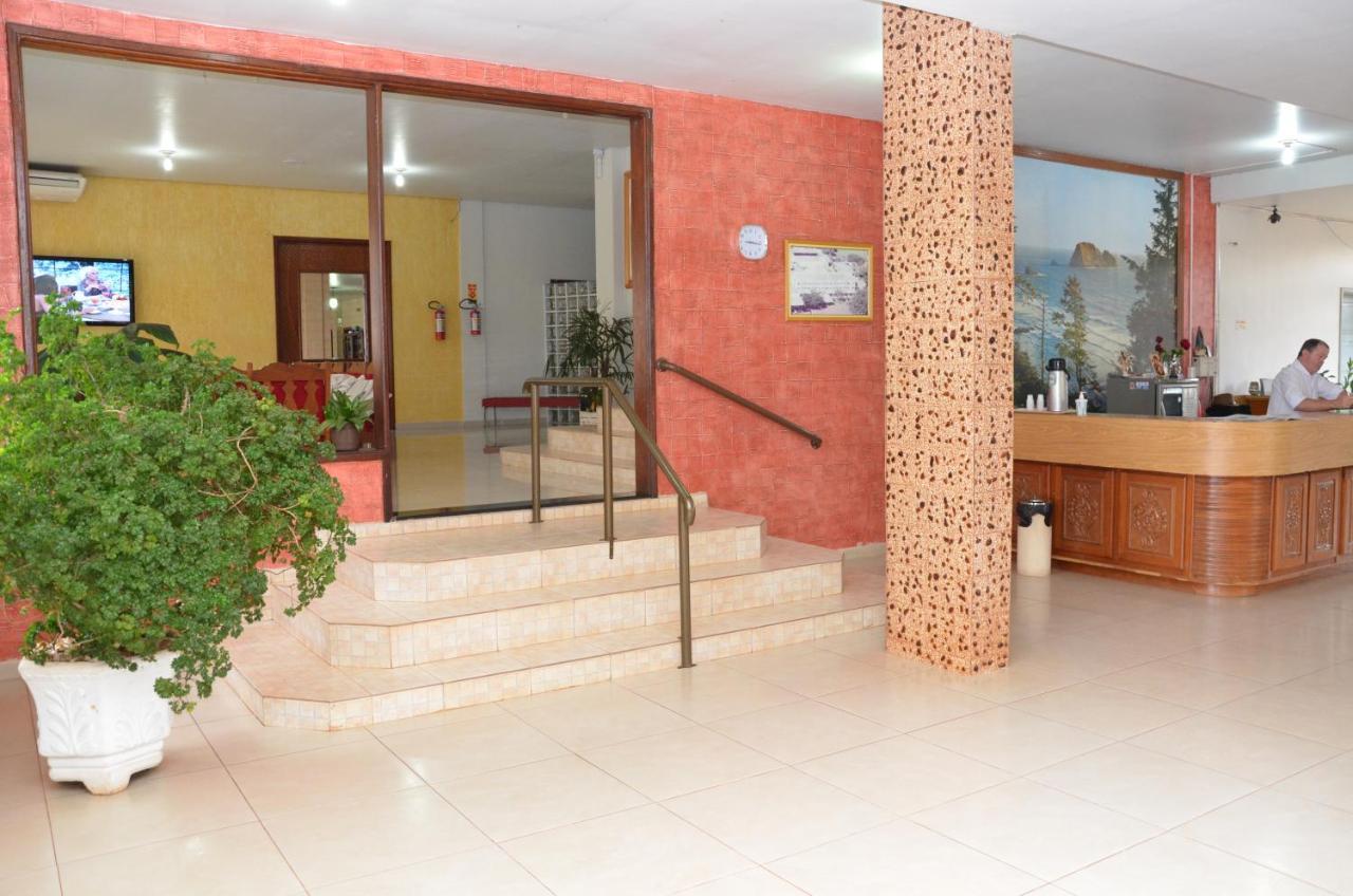 Hotel Novo Tamburi Santa Terezinha do Itaipu Buitenkant foto